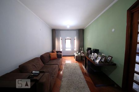 Sala de casa à venda com 3 quartos, 131m² em Cupecê, São Paulo