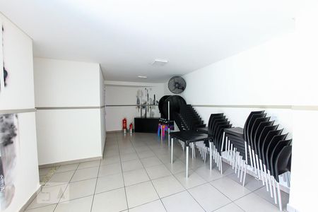 Apartamento para alugar com 57m², 2 quartos e 1 vagaArea Comum