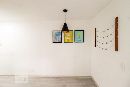 Sala de jantar de apartamento para alugar com 1 quarto, 43m² em Jardim das Acácias, São Paulo