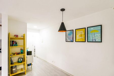 Sala de jantar de apartamento para alugar com 1 quarto, 43m² em Jardim das Acácias, São Paulo