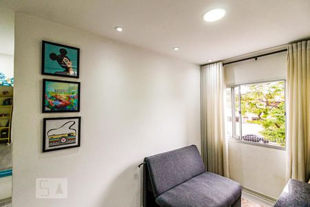 Sala de apartamento para alugar com 1 quarto, 43m² em Jardim das Acácias, São Paulo