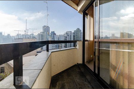 Apartamento para alugar com 105m², 3 quartos e 2 vagasVaranda