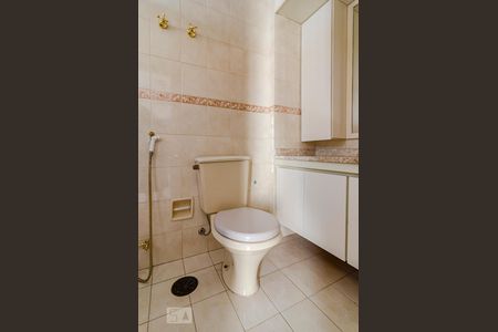 Apartamento para alugar com 105m², 3 quartos e 2 vagasBanheiro da suíte