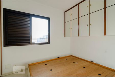 Apartamento para alugar com 105m², 3 quartos e 2 vagasQuarto 3
