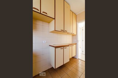 Apartamento para alugar com 105m², 3 quartos e 2 vagasCozinha