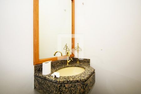 Lavabo de apartamento para alugar com 3 quartos, 105m² em Pinheiros, São Paulo