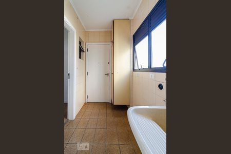 Apartamento para alugar com 105m², 3 quartos e 2 vagasÁrea de serviço
