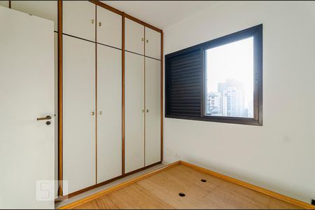Apartamento para alugar com 105m², 3 quartos e 2 vagasQuarto 3