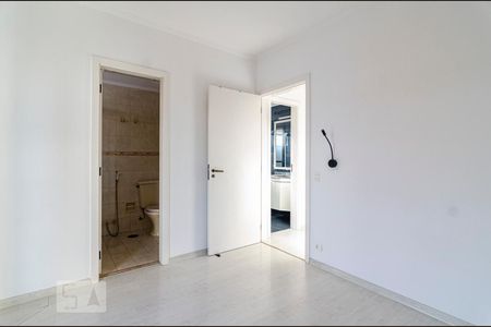 Apartamento para alugar com 105m², 3 quartos e 2 vagasSuíte