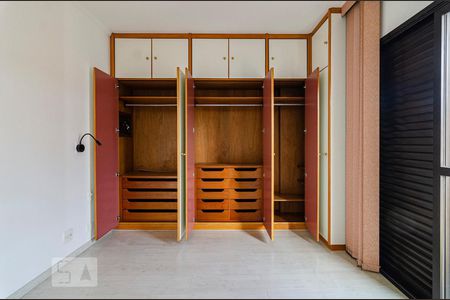 Apartamento para alugar com 105m², 3 quartos e 2 vagasSuíte