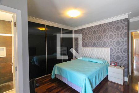 Suite de casa à venda com 3 quartos, 200m² em Quinta da Paineira, São Paulo