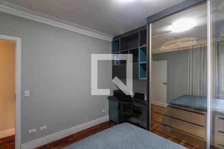 Casa à venda com 200m², 3 quartos e 2 vagas Casa à venda com 200m², 3 quartos e 2 vagasQuarto 2