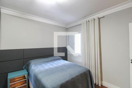 Casa à venda com 200m², 3 quartos e 2 vagas Casa à venda com 200m², 3 quartos e 2 vagasQuarto 2