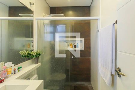 Casa à venda com 200m², 3 quartos e 2 vagas Casa à venda com 200m², 3 quartos e 2 vagasBanheiro da Suíte