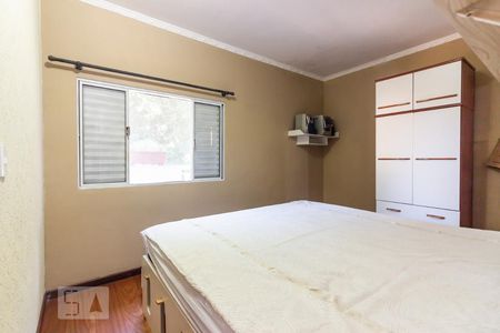 Casa à venda com 244m², 5 quartos e 3 vagasSuíte