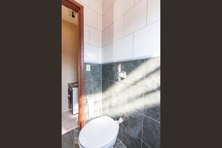 Casa à venda com 244m², 5 quartos e 3 vagasBanheiro do Escritório