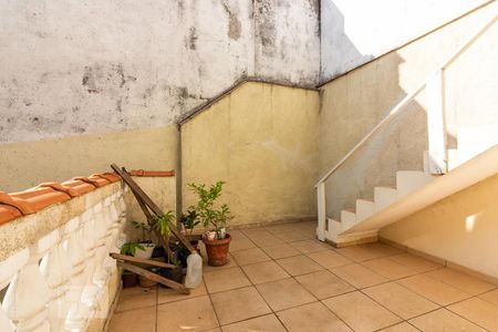 Casa à venda com 244m², 5 quartos e 3 vagasÁrea Comum