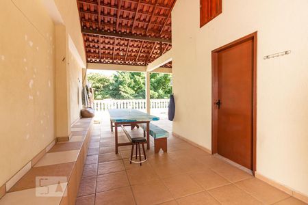 Casa à venda com 244m², 5 quartos e 3 vagasVaranda gourmet