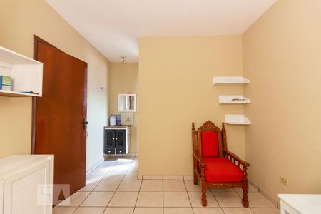 Casa à venda com 244m², 5 quartos e 3 vagasEscritório