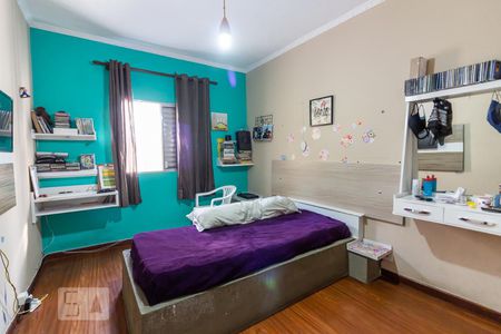 Casa à venda com 244m², 5 quartos e 3 vagasQuarto 1