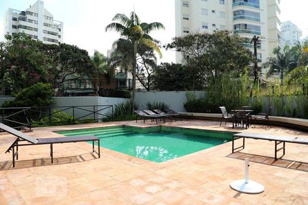 Apartamento para alugar com 157m², 3 quartos e 3 vagasÁrea comum - Piscina