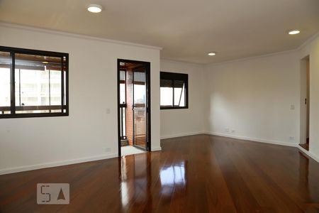 Sala de apartamento para alugar com 3 quartos, 157m² em Vila Andrade, São Paulo