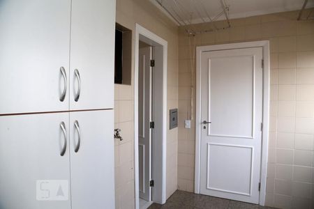 Apartamento para alugar com 157m², 3 quartos e 3 vagasCozinha