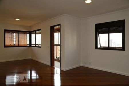 Sala de apartamento para alugar com 3 quartos, 157m² em Vila Andrade, São Paulo