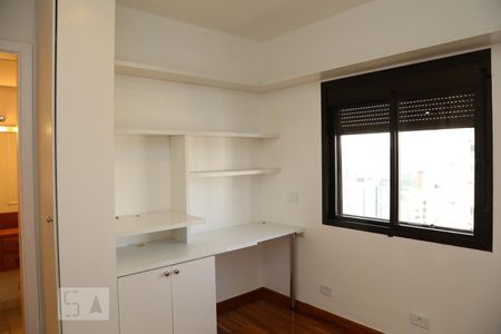 Apartamento para alugar com 157m², 3 quartos e 3 vagasSuíte 2