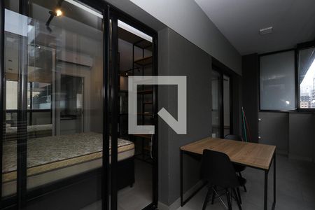 Studio para alugar com 40m², 1 quarto e 1 vagaStudio - Varanda