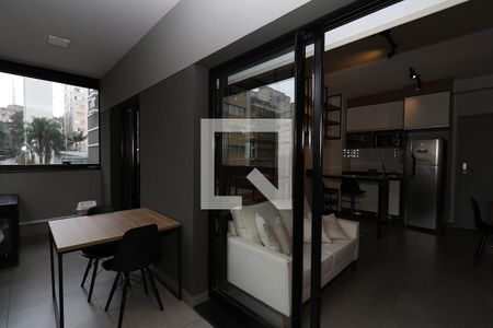 Studio para alugar com 40m², 1 quarto e 1 vagaStudio - Varanda