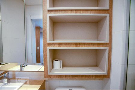 Apartamento para alugar com 117m², 2 quartos e 2 vagas Apartamento para alugar com 117m², 2 quartos e 2 vagasBanheiro