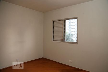 Quarto 1 de apartamento para alugar com 2 quartos, 56m² em Jardim Monte Alegre, Taboão da Serra
