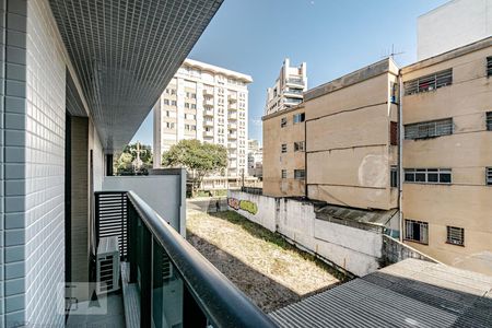 Sacada de kitnet/studio para alugar com 1 quarto, 40m² em Batel, Curitiba