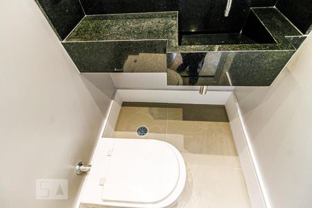 Apartamento para alugar com 90m², 2 quartos e 1 vagaLavabo