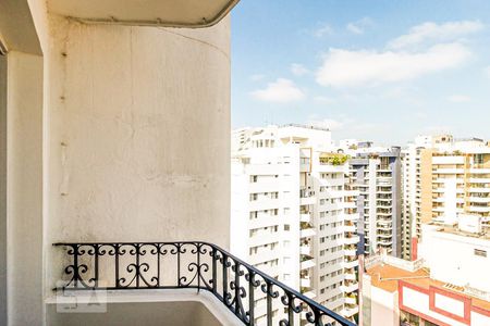 Apartamento para alugar com 90m², 2 quartos e 1 vagaVaranda
