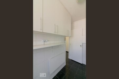 Apartamento para alugar com 65m², 2 quartos e 1 vaga Apartamento para alugar com 65m², 2 quartos e 1 vagaCozinha