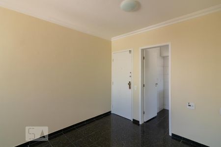Apartamento para alugar com 65m², 2 quartos e 1 vaga Apartamento para alugar com 65m², 2 quartos e 1 vagaSala