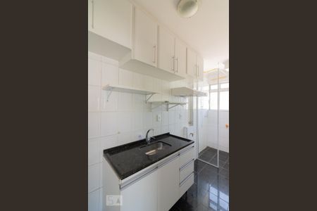 Cozinha de apartamento para alugar com 2 quartos, 65m² em Indianópolis, São Paulo