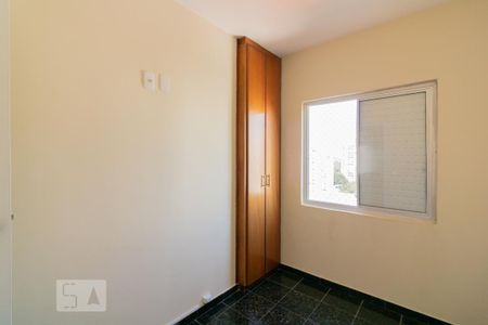 Quarto 2 de apartamento para alugar com 2 quartos, 65m² em Indianópolis, São Paulo