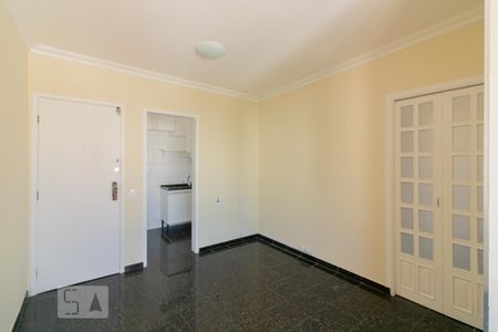 Apartamento para alugar com 65m², 2 quartos e 1 vaga Apartamento para alugar com 65m², 2 quartos e 1 vagaSala