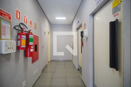Apartamento à venda com 75m², 2 quartos e 1 vagaElevador