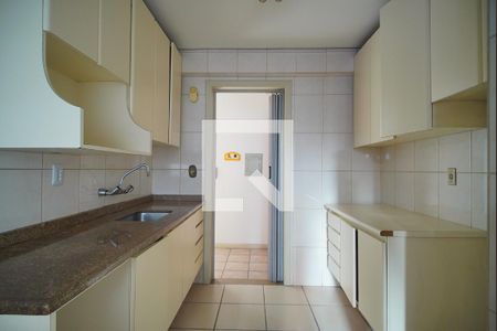Apartamento à venda com 75m², 2 quartos e 1 vagaCozinha