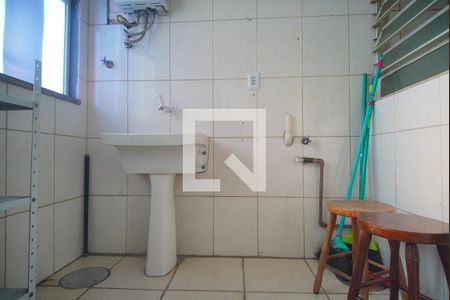 Apartamento à venda com 75m², 2 quartos e 1 vagaÁrea de Serviço