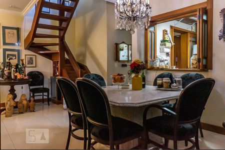 Apartamento à venda com 295m², 3 quartos e 2 vagas Apartamento à venda com 295m², 3 quartos e 2 vagasSala