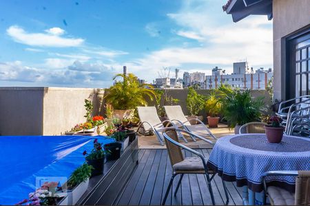 Apartamento à venda com 295m², 3 quartos e 2 vagas Apartamento à venda com 295m², 3 quartos e 2 vagasSacada