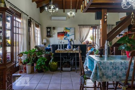 Apartamento à venda com 295m², 3 quartos e 2 vagas Apartamento à venda com 295m², 3 quartos e 2 vagasSala 2