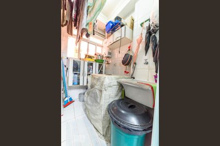 Apartamento à venda com 69m², 3 quartos e 2 vagas Apartamento à venda com 69m², 3 quartos e 2 vagasÁrea de Serviço