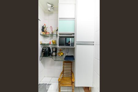 Apartamento à venda com 69m², 3 quartos e 2 vagas Apartamento à venda com 69m², 3 quartos e 2 vagasCozinha - Armários