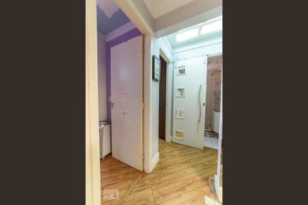 Apartamento à venda com 69m², 3 quartos e 2 vagas Apartamento à venda com 69m², 3 quartos e 2 vagasCorredor